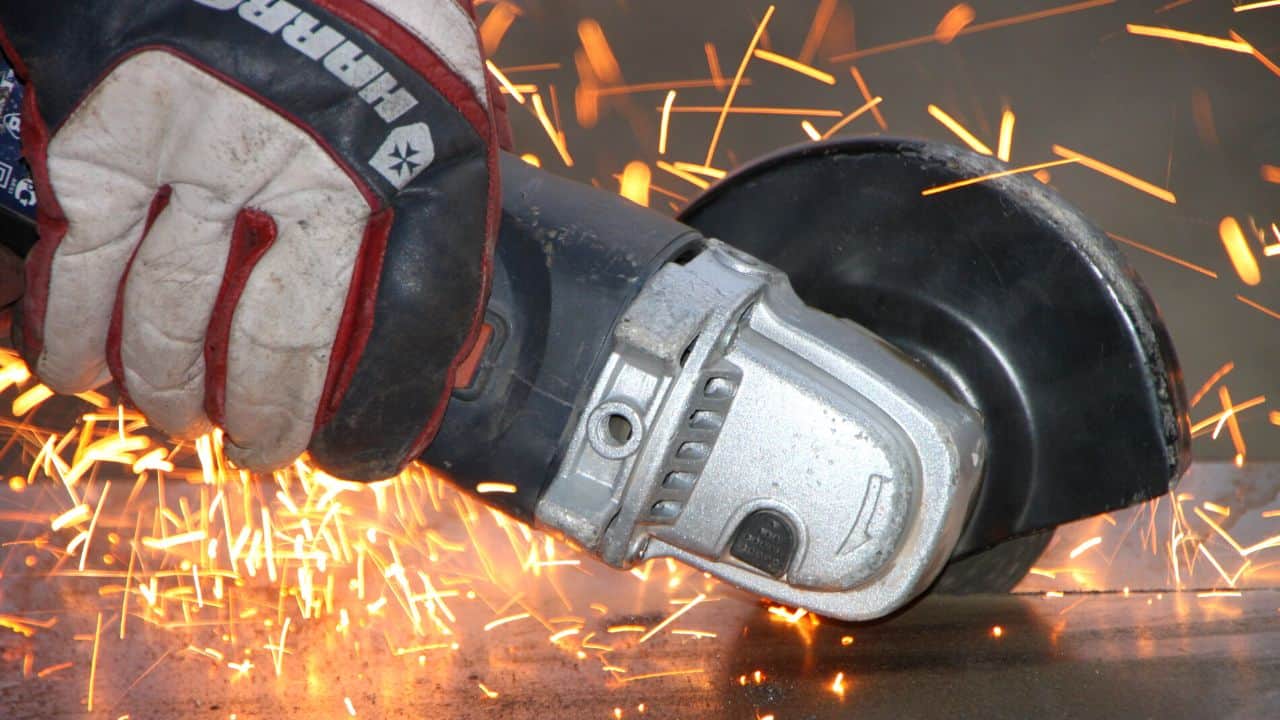 How To Use A Bosch Angle Grinder